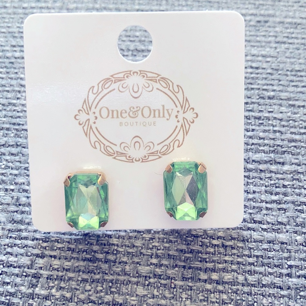 Green dainty earrings